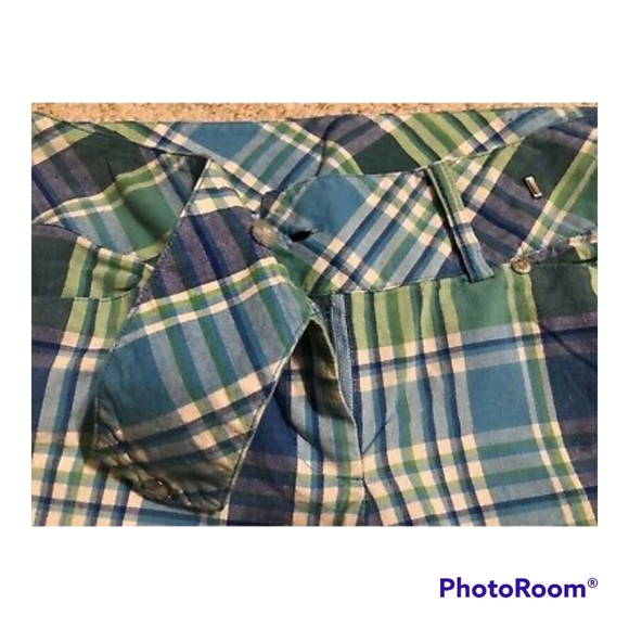 No Boundaries Stretch Plaid Capri Pants Size 7 - Picture 3 of 6